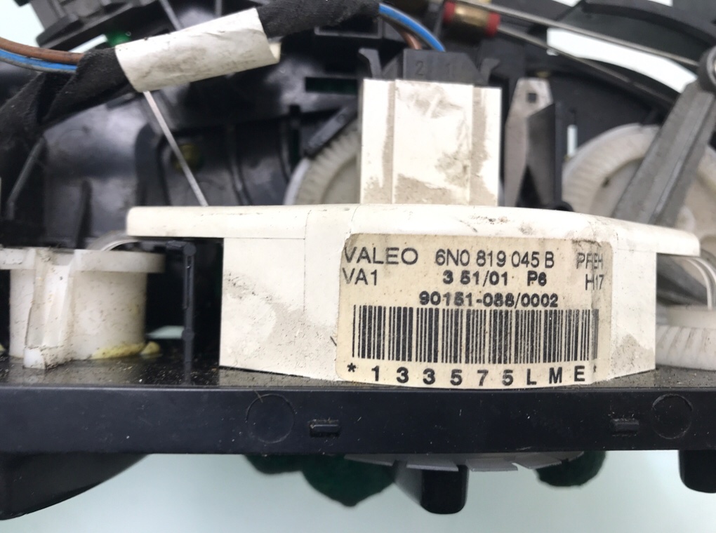 Блок управления печки/климат-контроля бу для Volkswagen Caddy  1.9 TD,  2002 г.