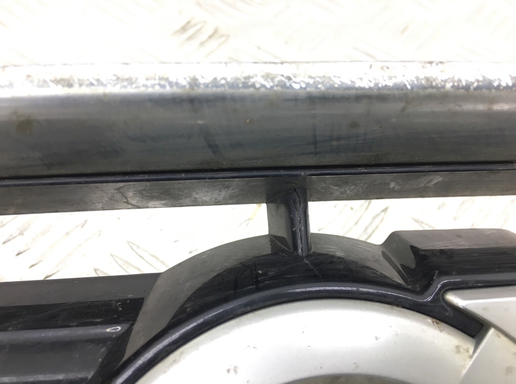 Решетка радиатора бу для Volvo V40 2 1.6 TD,  2013 г.