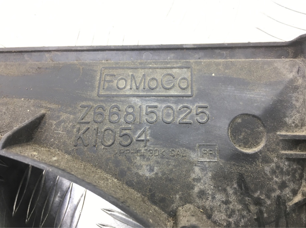 Вентилятор радиатора бу для Mazda 3 BL 1.6 i, 2010 г. Вентилятор радиатора бу для Mazda 3 BL 1.6 i, 2010 г.