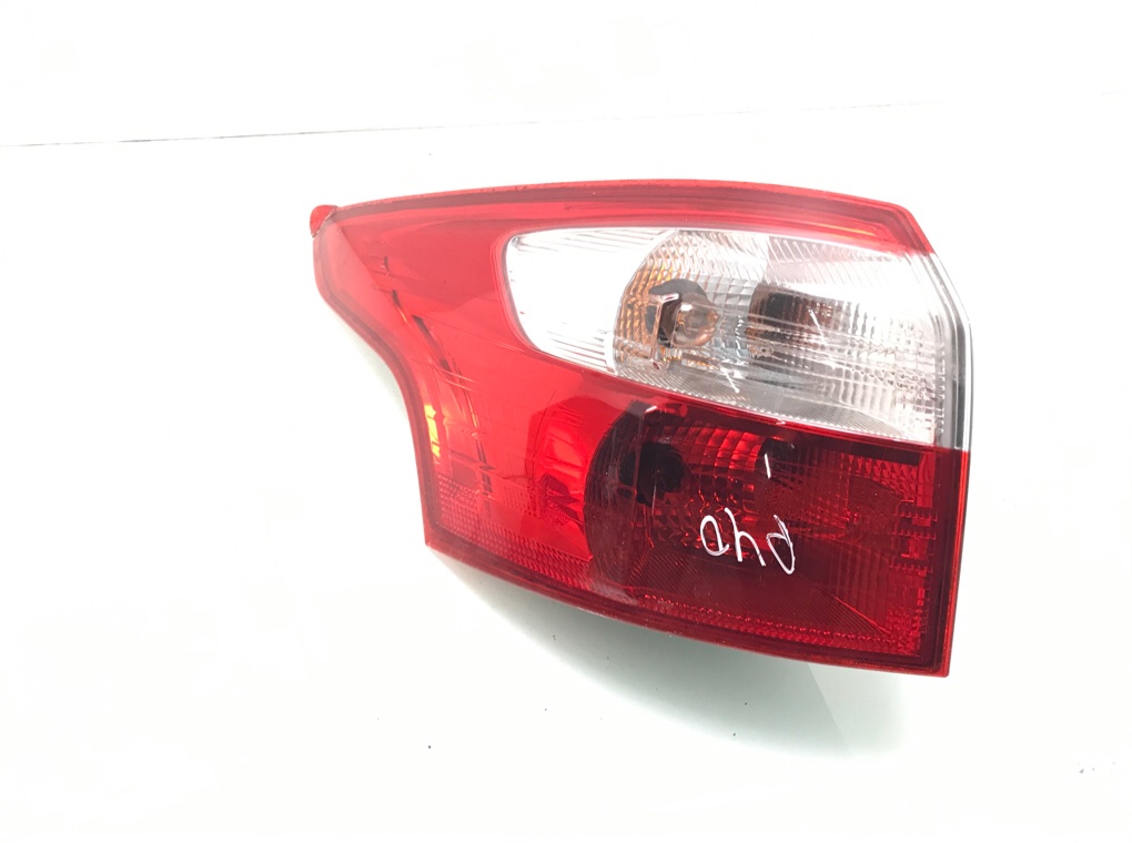 Фонарь задний левый бу для Ford Focus 3 1.6 TDCI, 2013 г.