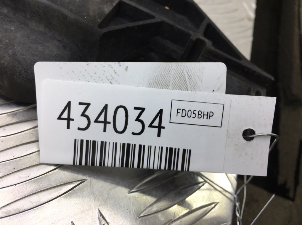 Вентилятор радиатора бу для Volvo S40  2.0 D,  2005 г.