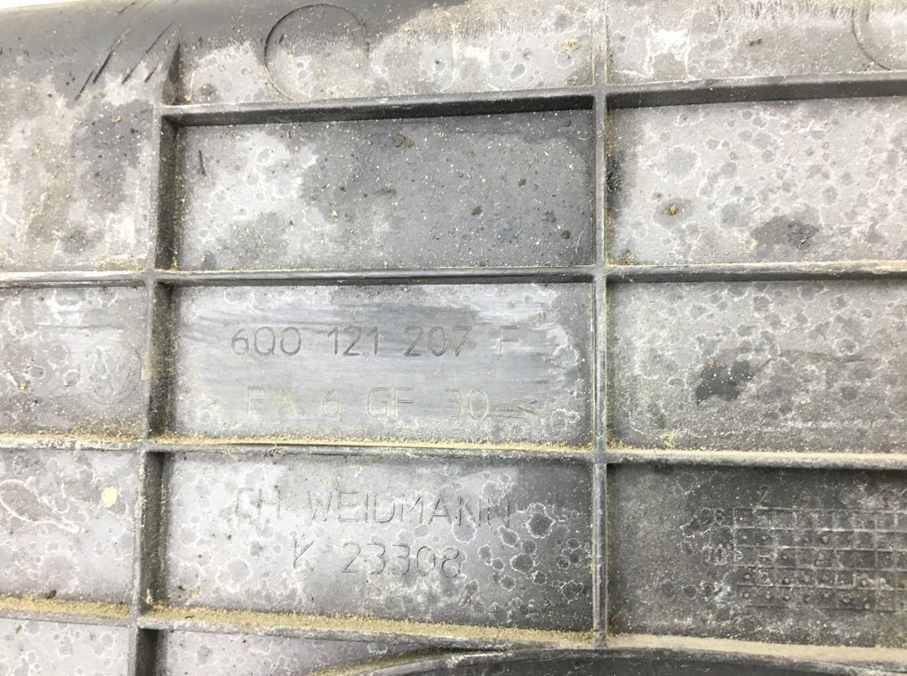 Вентилятор радиатора бу для Volkswagen Polo 4 1.9 SDi,  2004 г.