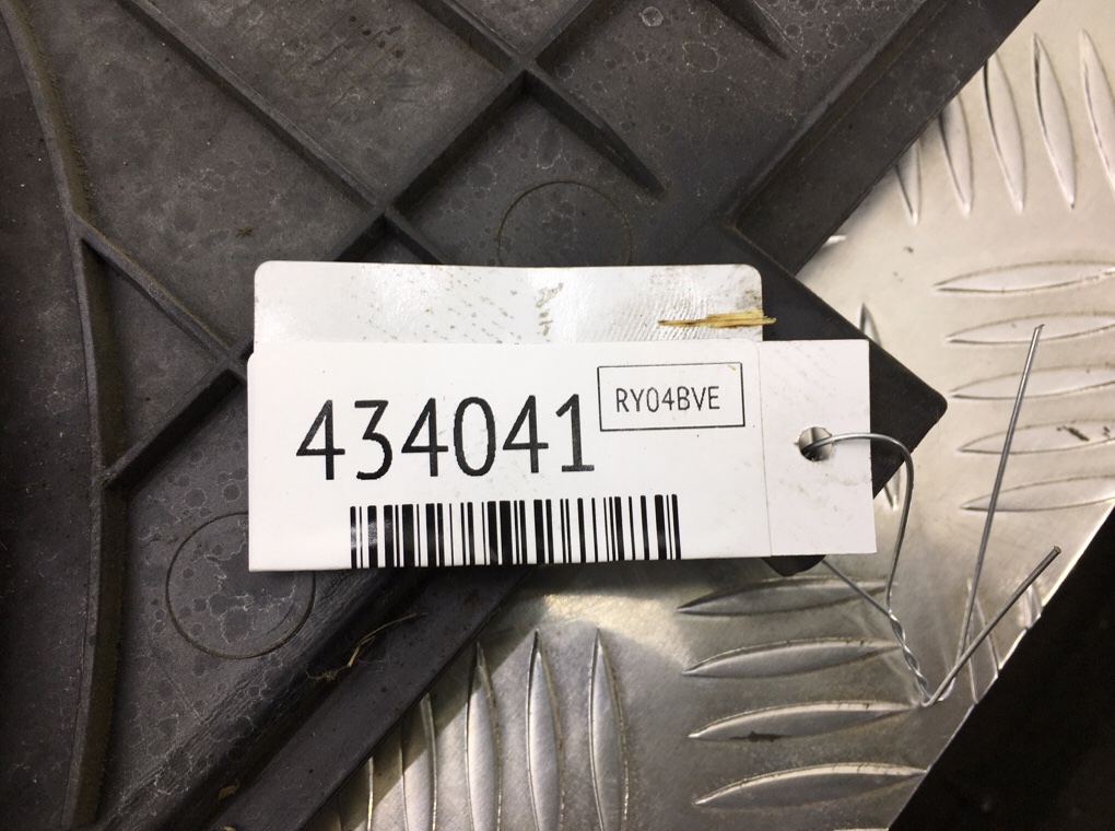 Вентилятор радиатора бу для Volkswagen Polo 4 1.9 SDi,  2004 г.