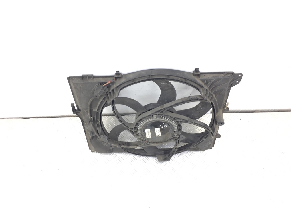 Вентилятор радиатора бу для BMW 3 E90/E91/E92/E93 2.0 i,  2009 г.