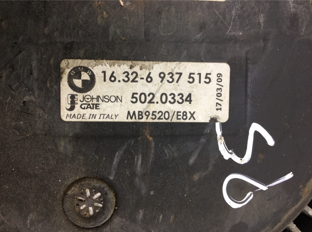 Вентилятор радиатора бу для BMW 3 E90/E91/E92/E93 2.0 i,  2009 г.