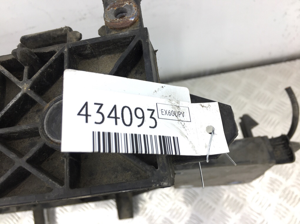 Панель передняя (телевизор) бу для Renault Megane 3 1.4 Ti, 2011 г. Панель передняя (телевизор) бу для Renault Megane 3 1.4 Ti, 2011 г.