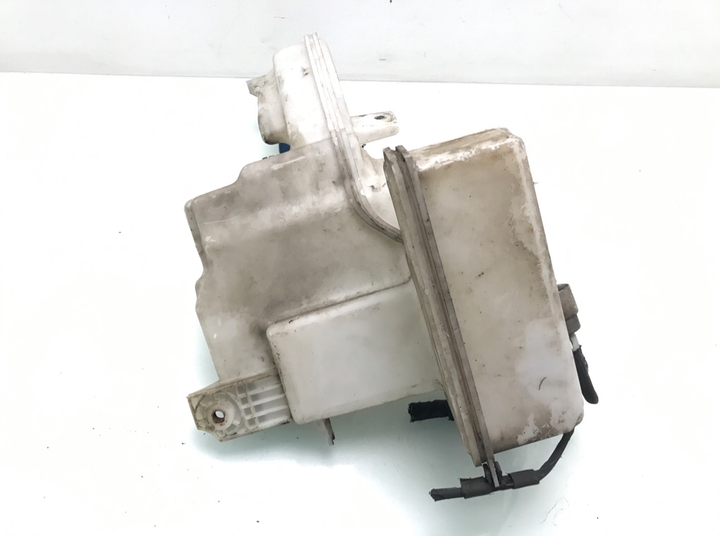 Бачок омывателя бу для Volkswagen Passat B7 2.0 TDi,  2012 г.