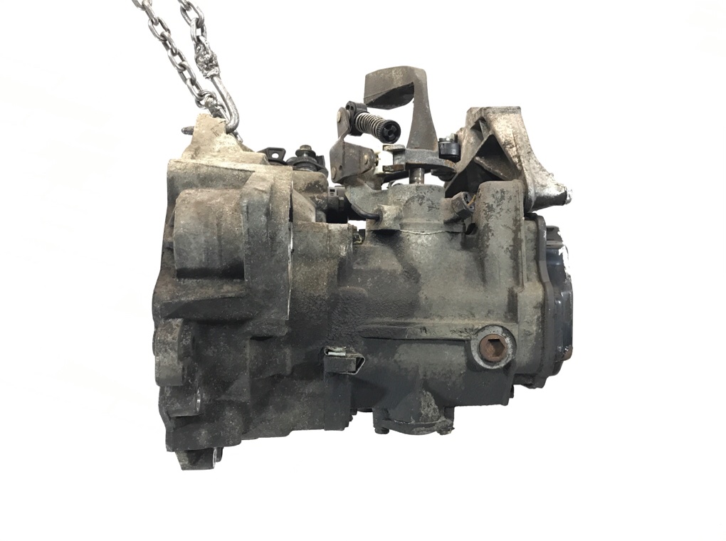 КПП механическая (МКПП) бу для Volkswagen Beetle  2.0 i,  2005 г.