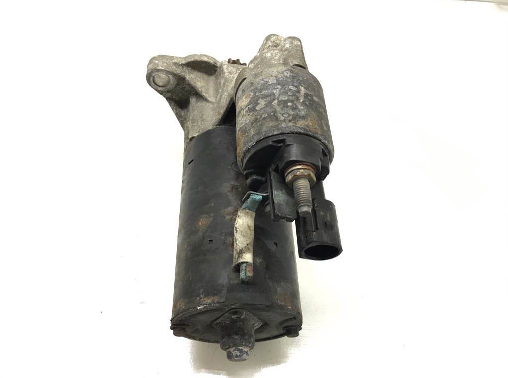 Стартер бу для Volkswagen Passat B6 2.0 TDi, 2010 г. Стартер бу для Volkswagen Passat B6 2.0 TDi, 2010 г.