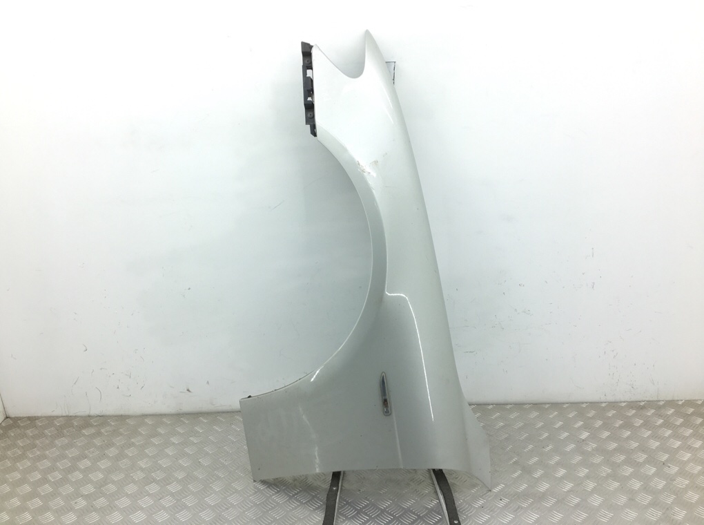 Крыло переднее левое бу для BMW 7 E65/E66 3.0 TD, 2006 г.