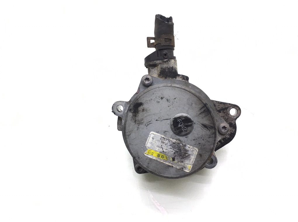 Насос вакуумный бу для Kia Ceed  1.6 CRDi,  2010 г.