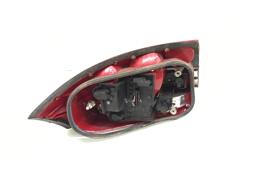 Фонарь задний правый бу для Audi TT  1.8 Ti,  2001 г.