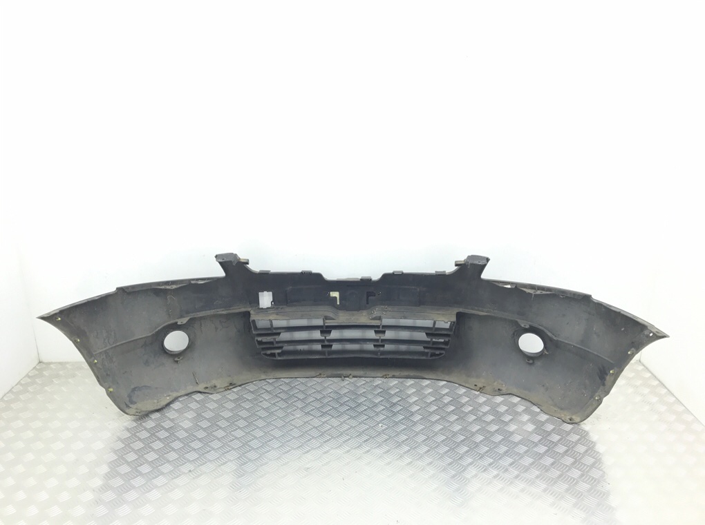 Бампер передний бу для Nissan Qashqai  2.0 DCi,  2008 г.