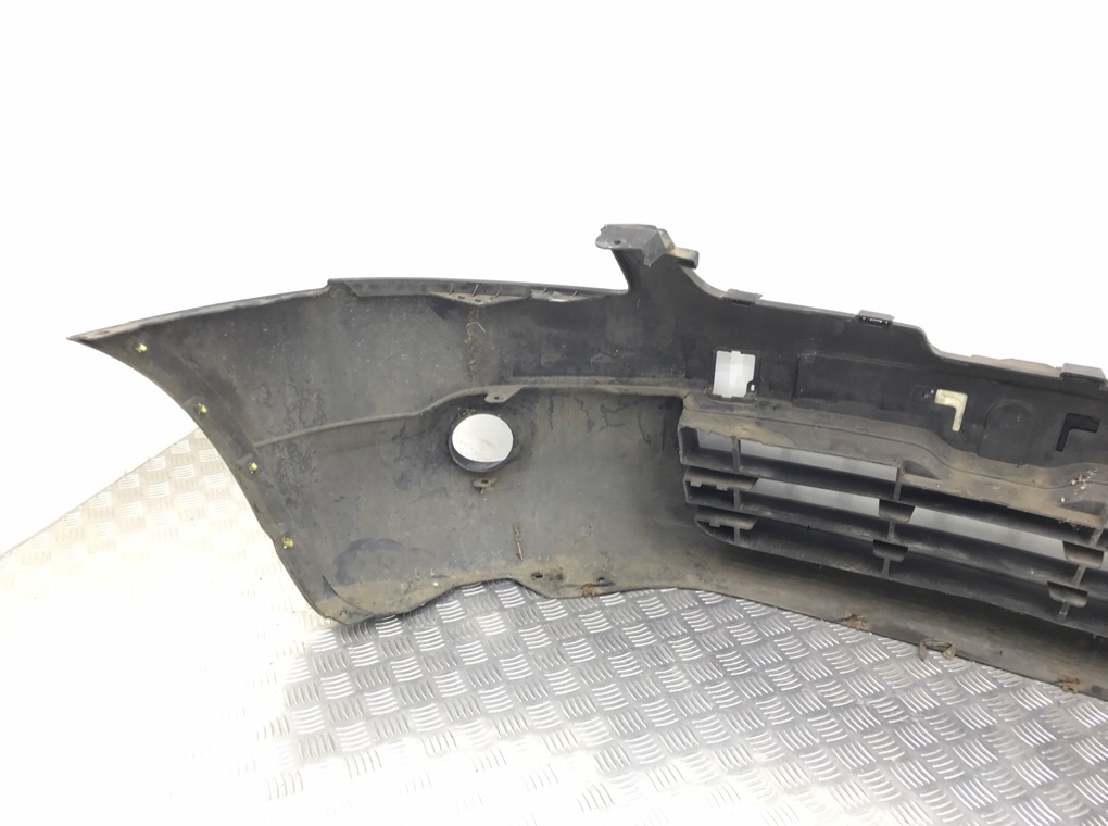 Бампер передний бу для Nissan Qashqai  2.0 DCi,  2008 г.