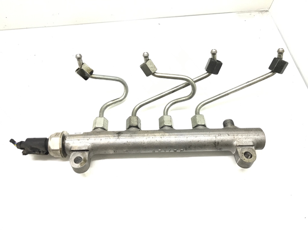 Топливная рампа бу для Kia Rio 3. 1.4 CRDi, 2013 г.