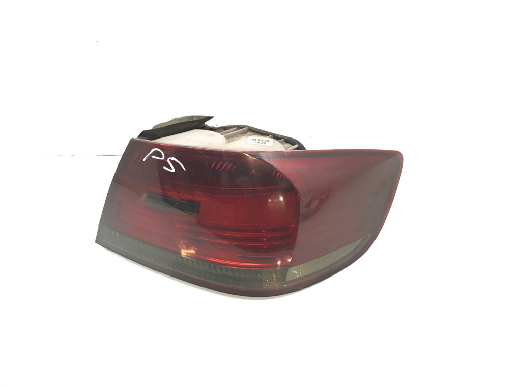 Фонарь задний правый бу для BMW 3 E90/E91/E92/E93 2.0 i, 2009 г.