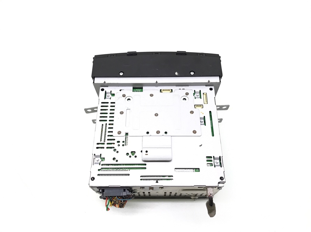 Магнитола бу для Kia Sorento 2 2.2 CRDi,  2012 г.