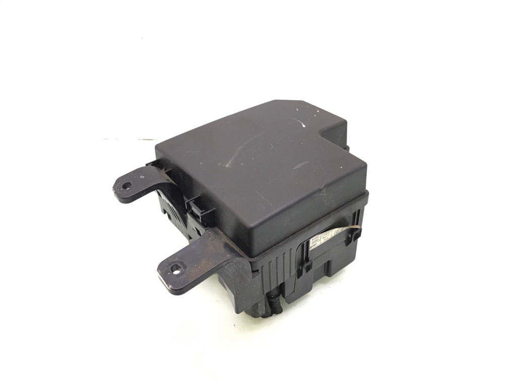 Блок предохранителей бу для Kia Sorento 2 2.2 CRDi,  2012 г.