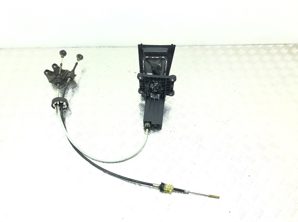 Кулиса бу для Opel Zafira B 1.8 i, 2014 г. Кулиса бу для Opel Zafira B 1.8 i, 2014 г.