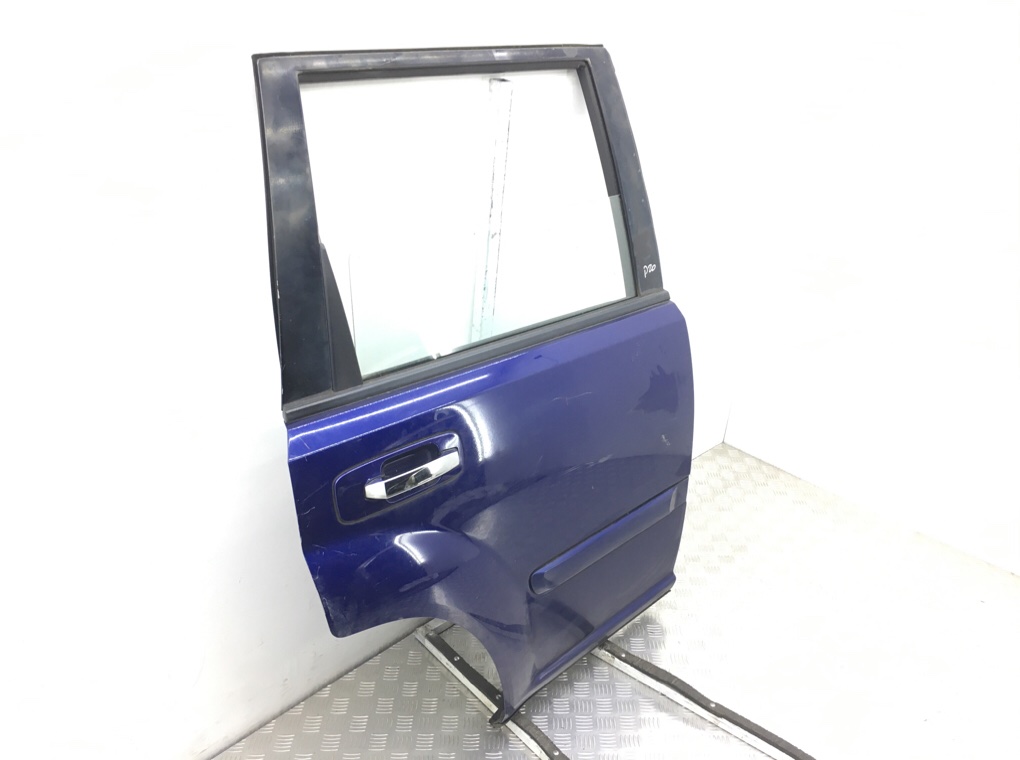 Дверь задняя правая бу для Nissan X-Trail T30 2.2 DCi,  2005 г.