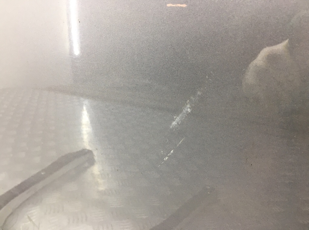 Дверь передняя правая бу для Renault Megane 3 1.6 i,  2010 г.