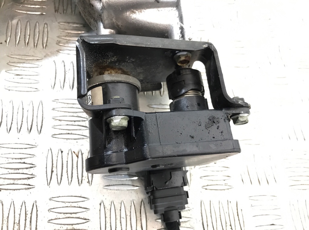 Коллектор впускной бу для Hyundai Tucson  2.0 CRDi,  2006 г.