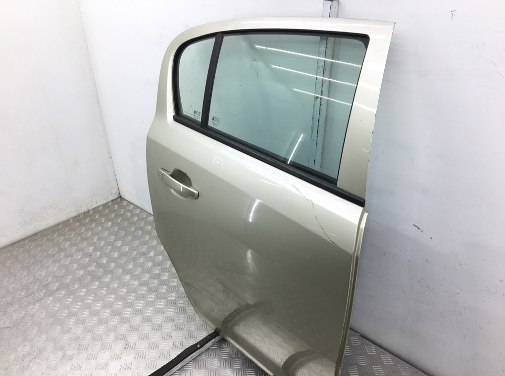 Дверь задняя правая бу для Opel Corsa D 1.4 i, 2008 г. Дверь задняя правая бу для Opel Corsa D 1.4 i, 2008 г.