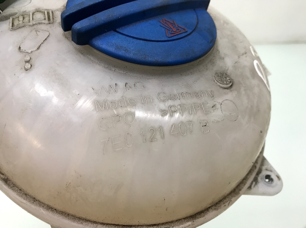 Бачок расширительный бу для Volkswagen Crafter 2 2.0 TDi,  2019 г.