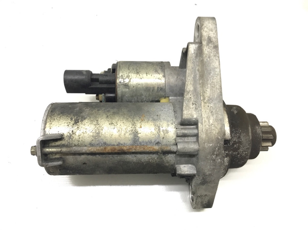 Стартер бу для Volkswagen Golf 5 1.4 i,  2008 г.