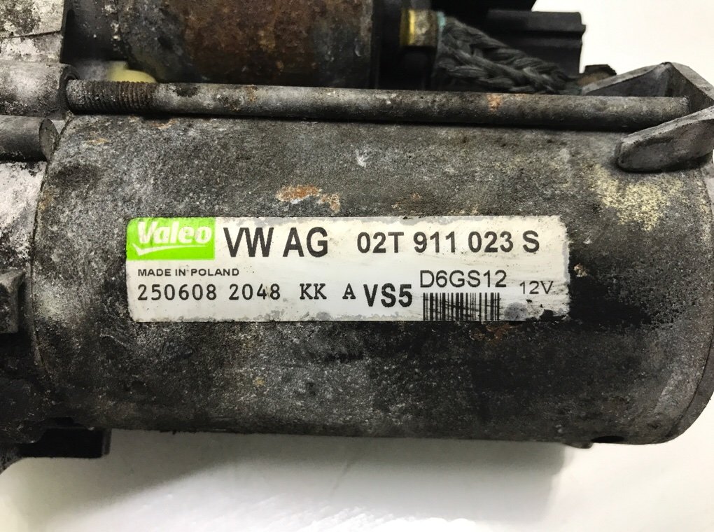 Стартер бу для Volkswagen Golf 5 1.4 i,  2008 г.