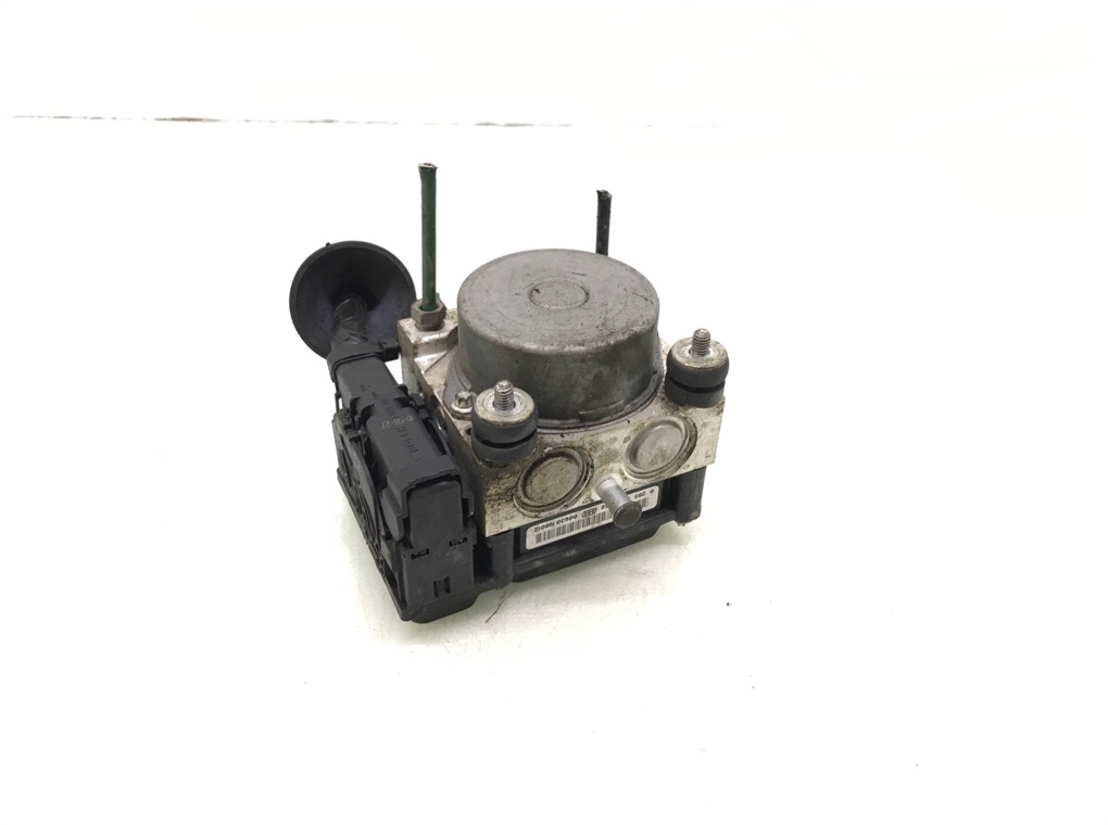 Блок ABS бу для Renault Clio 3 1.6 i,  2010 г.