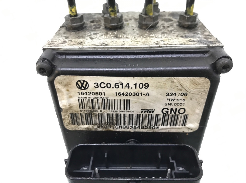 Блок ABS бу для Volkswagen Passat B6 2.0 TDi,  2007 г.