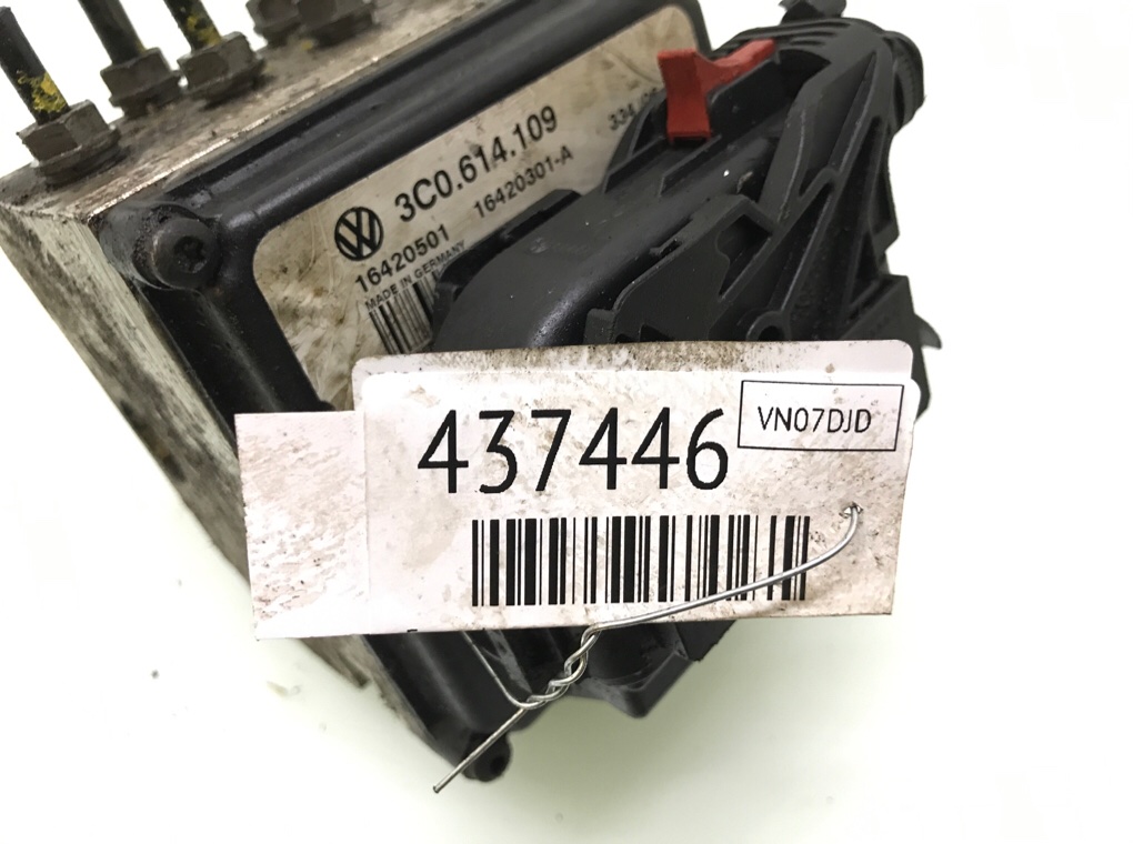 Блок ABS бу для Volkswagen Passat B6 2.0 TDi,  2007 г.
