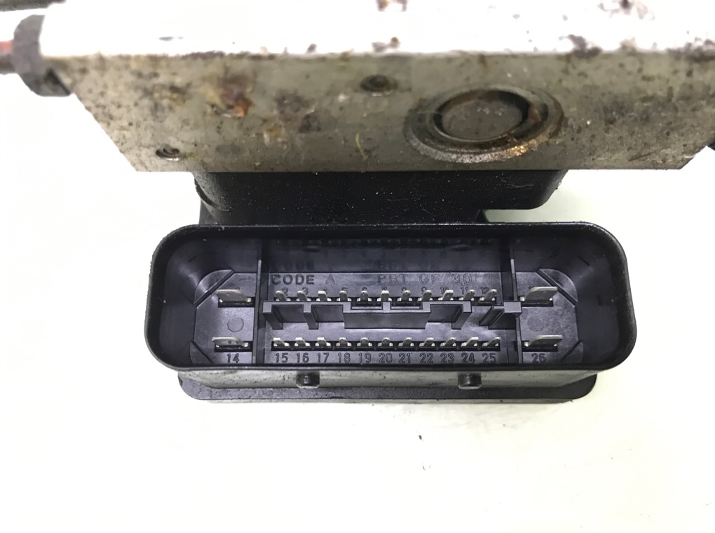 Блок ABS бу для Suzuki Grand Vitara JT 2.0 i,  2006 г.