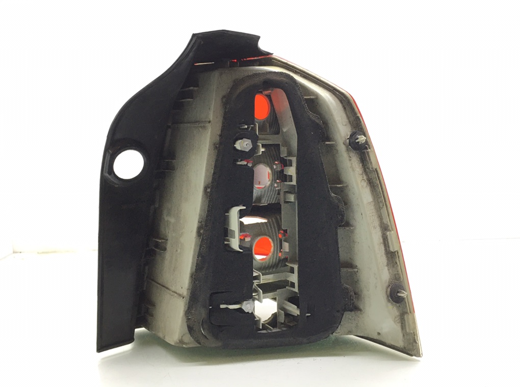 Фонарь задний левый бу для Opel Zafira B 1.7 CDTi,  2012 г.