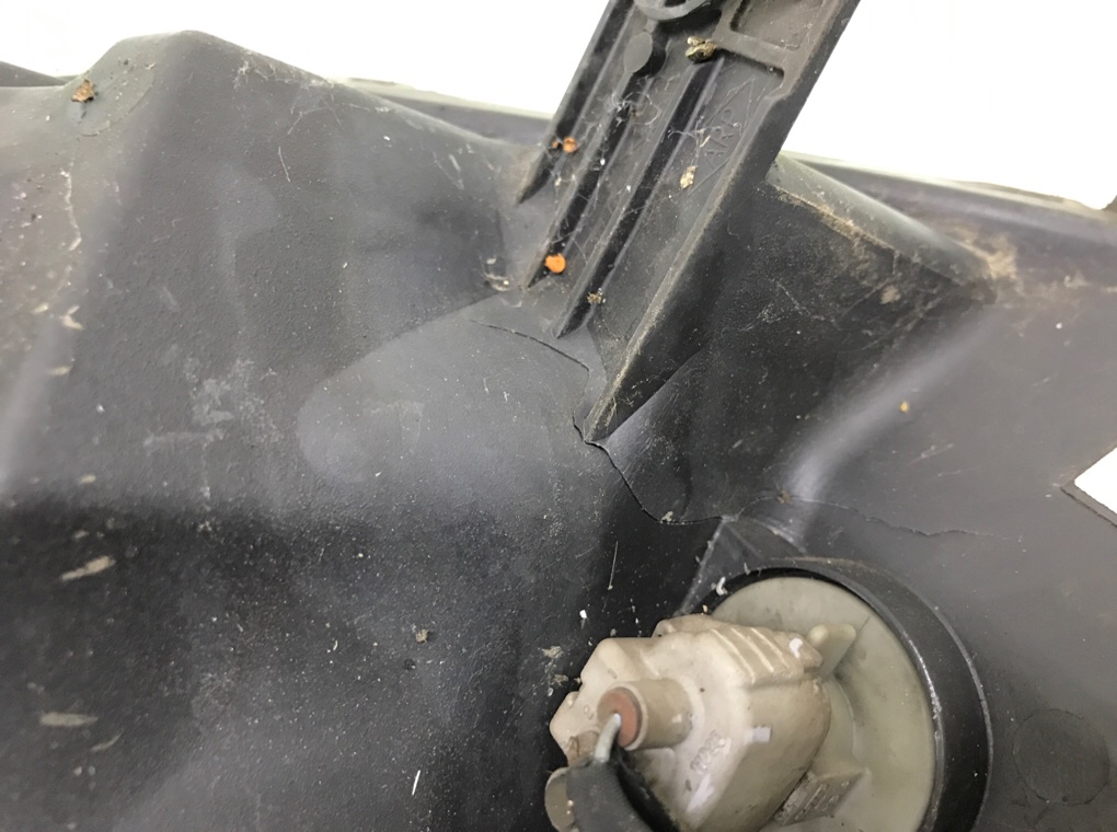 Фара левая бу для Renault Kangoo 2 1.5 DCi,  2011 г.