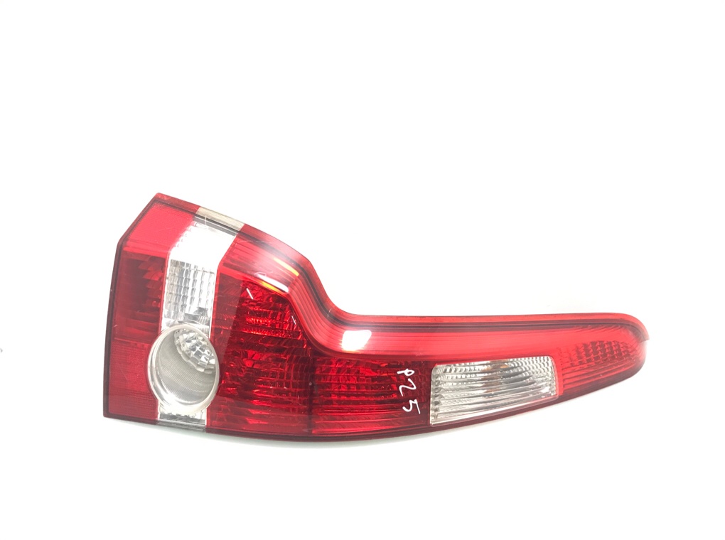 Фонарь задний левый бу для Volvo V50 2.0 TD, 2006 г.