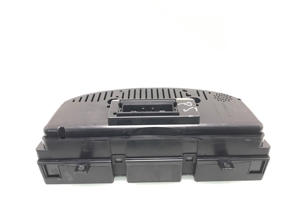 Щиток приборов (приборная панель) бу для Volkswagen Passat B6 2.0 TDi,  2007 г.