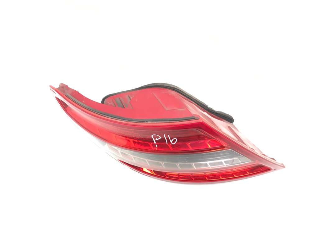 Фонарь задний левый бу для Mercedes C W204 1.8 i,  2010 г.