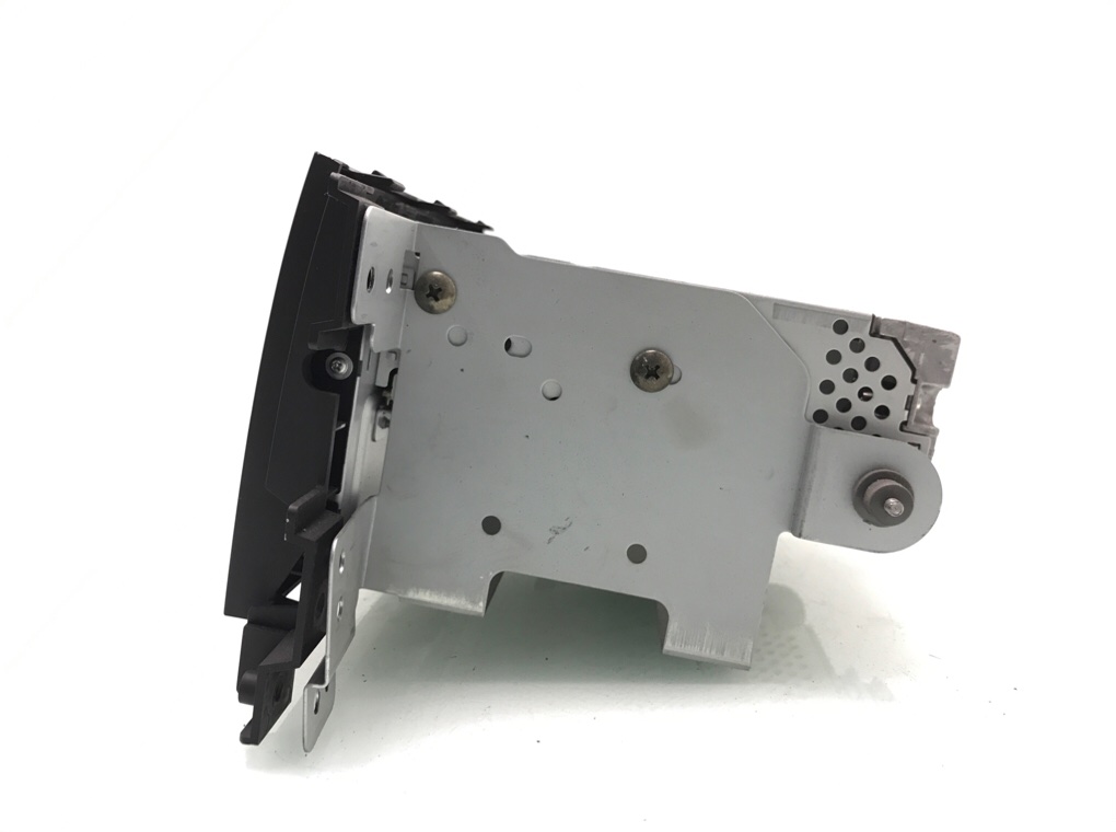 Магнитола бу для Suzuki Grand Vitara JT 2.0 i,  2006 г.