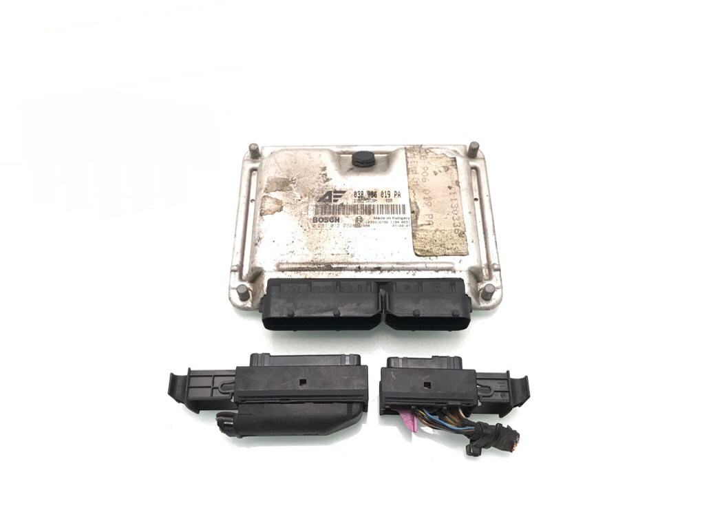 Блок управления двигателем бу для Volkswagen Sharan 1.9 TDi, 2007 г.