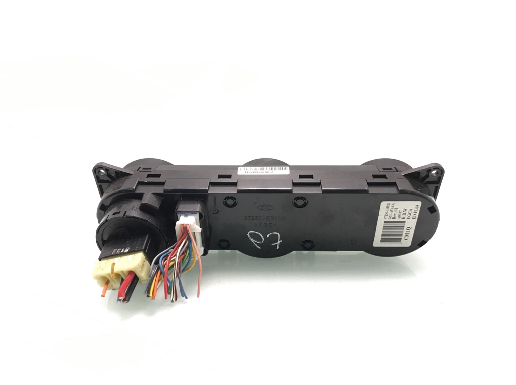 Блок управления печки/климат-контроля бу для Kia Ceed 1 1.4 i, 2009 г. Блок управления печки/климат-контроля бу для Kia Ceed 1 1.4 i, 2009 г.