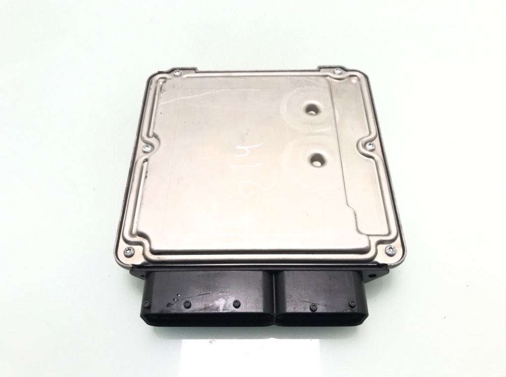 Блок управления двигателем бу для Audi A6 C6 2.0 TDi,  2006 г.