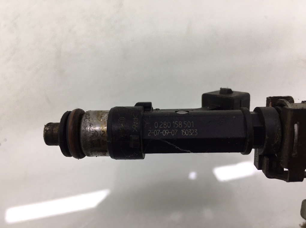 Топливная рампа бу для Opel Corsa D 1.4 i,  2007 г.