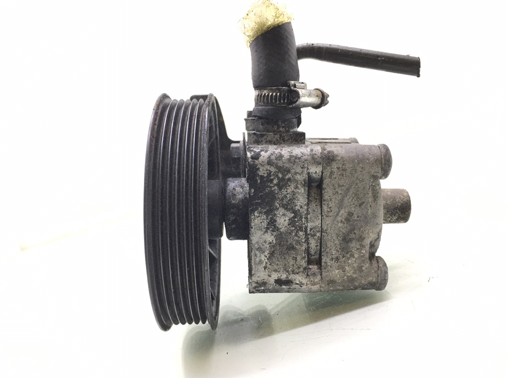 Насос гидроусилителя руля бу для Volvo XC90  2.4 D5,  2004 г.