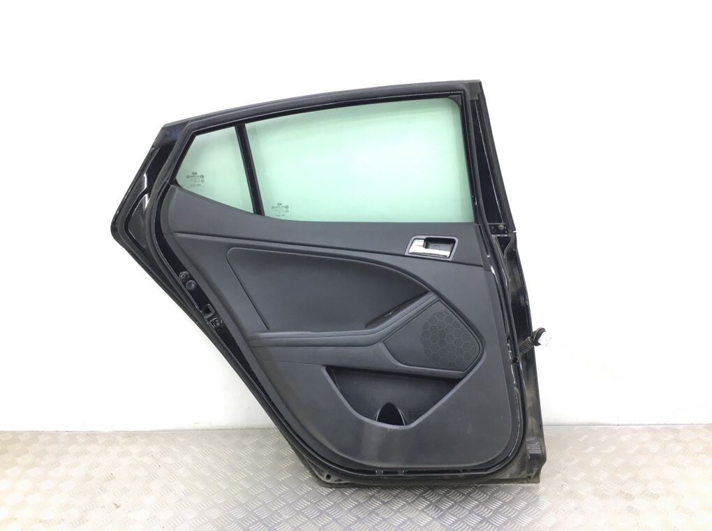 Дверь задняя левая бу для Kia Optima  1.7 CRDi,  2013 г.