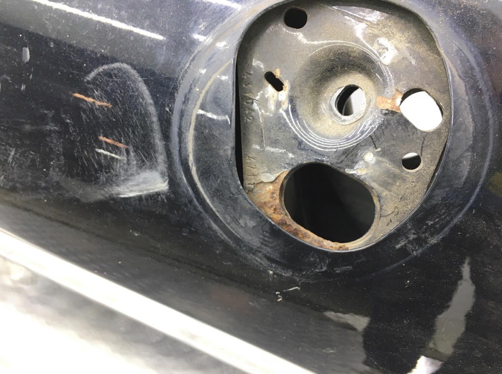 Дверь передняя правая бу для Ford Fiesta 6 1.6 i,  2012 г.