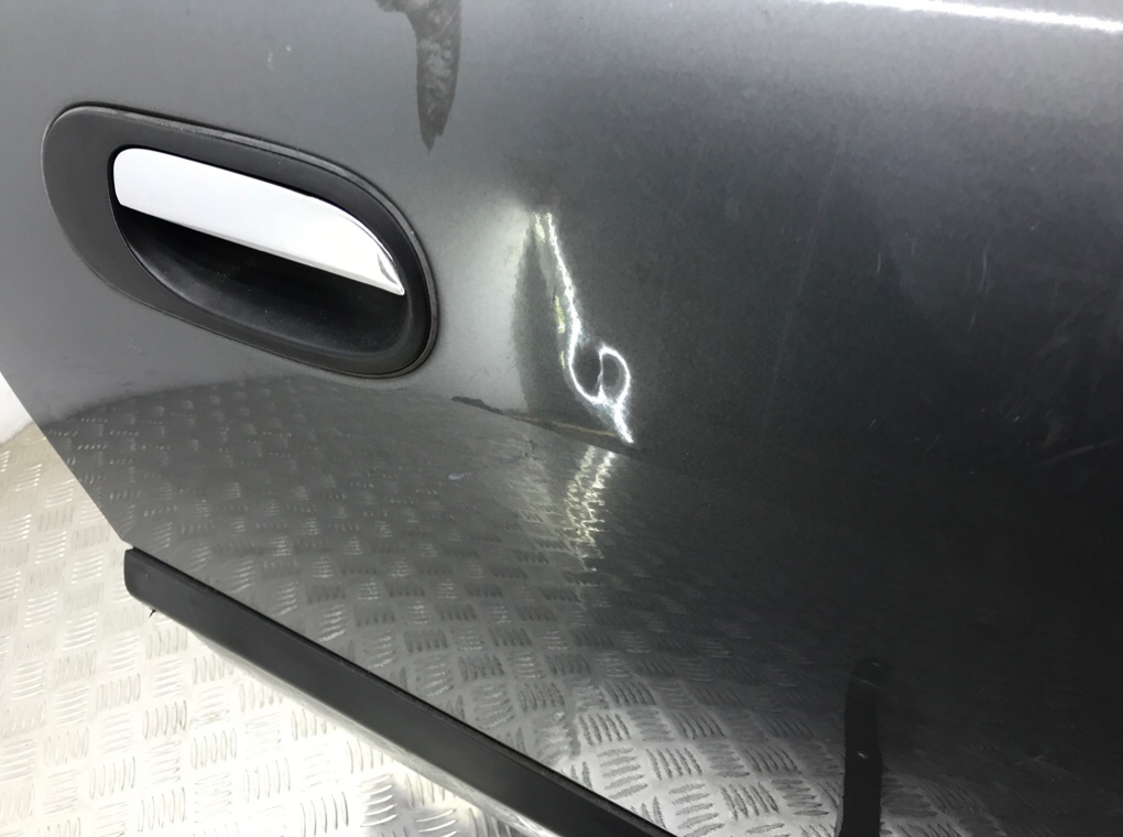 Дверь передняя правая бу для Nissan Almera N16 1.5 i,  2005 г.