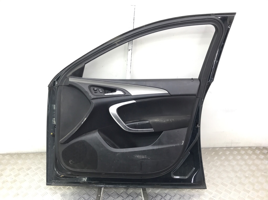 Дверь передняя правая бу для Opel Insignia  2.0 CDTi,  2014 г.