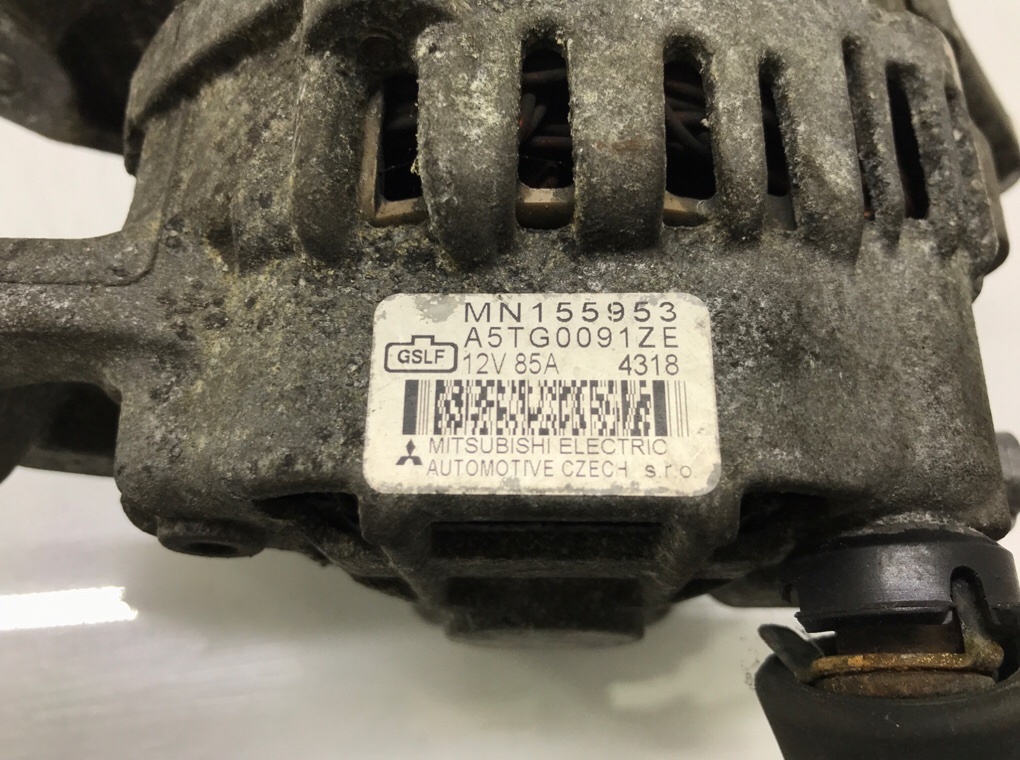 Генератор бу для Mitsubishi Colt  1.1 i,  2006 г.